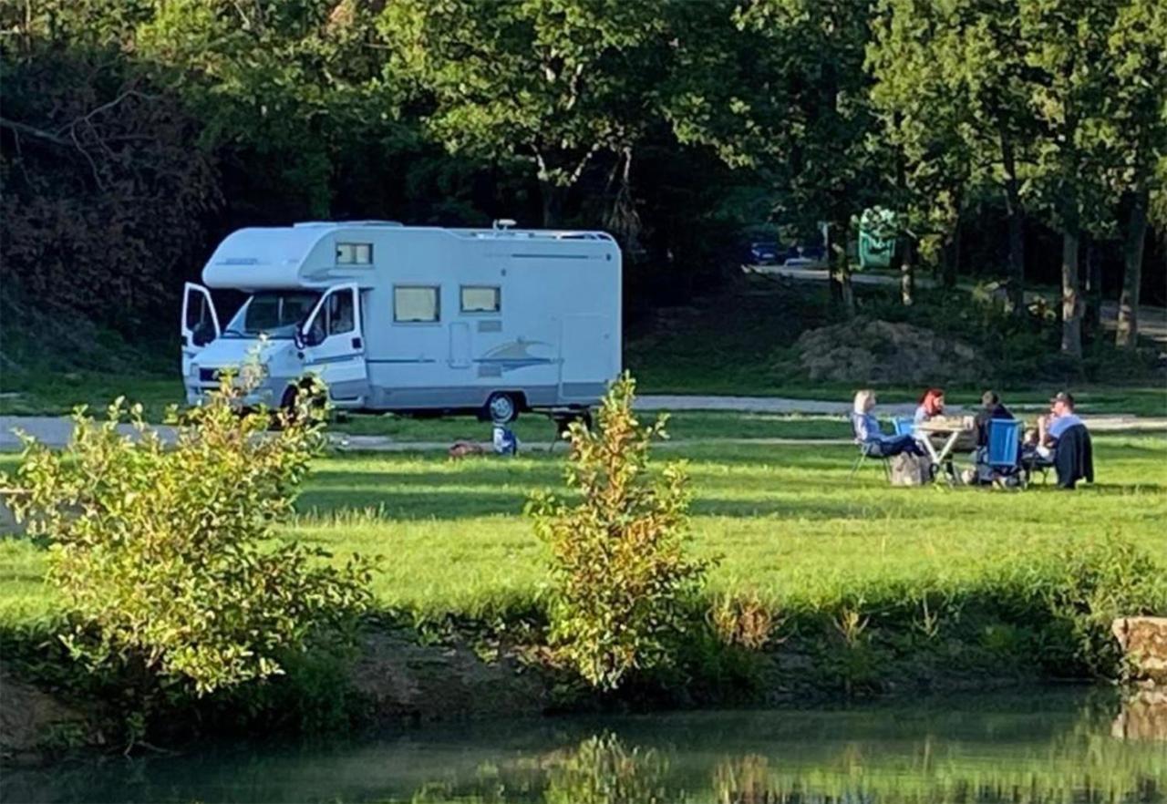 Camping La Nouvelle Aventure Audincthum Exterior foto